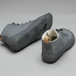 Wildling Shoes Yak